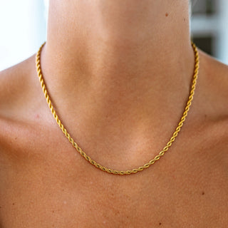 ALCO Haven necklace in 18K gold-plated stainless steel with lobster clasp and 18 inch chain for everyday wear.