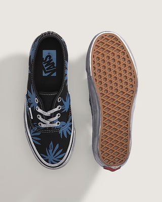 Vans LX Authentic 44 Archive Black sneaker with black canvas upper and classic low-top silhouette.