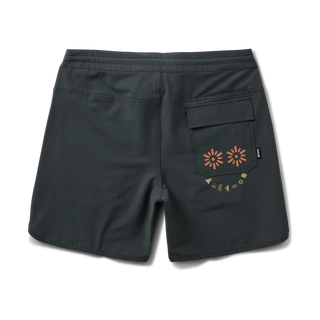 Roark Chiller 17" Boardshorts in Onyx with 4-way stretch fabric.