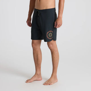Roark Chiller 17" Boardshorts in Onyx with 4-way stretch fabric.