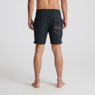 Roark Chiller 17" Boardshorts in Onyx with 4-way stretch fabric.