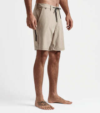 Desert khaki Roark Explorer 2.0 Hybrid Shorts, 19" outseam, stretch, zip pocket.
