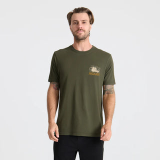 Roark Camper premium t-shirt in military green cotton.
