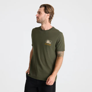 Roark Camper premium t-shirt in military green cotton.