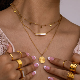 ALCO Jewelry Chasing Sunset Necklace, 18K gold-plated, stainless steel, hypoallergenic.