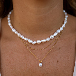 ALCO 18K gold-plated Pearl Diver Petite Necklace with freshwater pearls, hypoallergenic, and water-resistant.