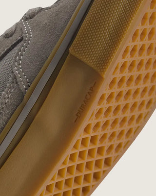 Vans Skate Half Cab Shoes in Walnut and Gum with suede upper and classic mid-top skateboarding silhouette.