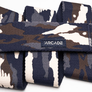 Arcade Terroflage Stretch Belt in Navy Oatwith camouflage design, patented A2 buckle, and recycled REPREVE®️ material.