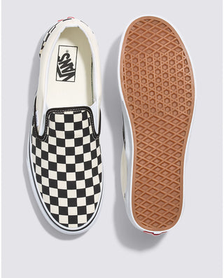 Vans Classic Slip-On Checkerboard Black/Off White, timeless style, and day-long comfort.