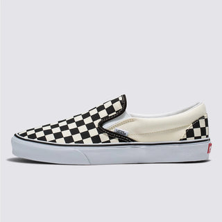 Vans Classic Slip-On Checkerboard Black/Off White, timeless style, and day-long comfort.