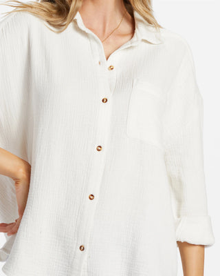 Billabong Right On oversized long-sleeve shirt in double-layer cotton gauze.