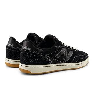 New Balance Numeric 440 V2 skate shoes in Black and Sea Salt with reinforced suede, synthetic, and mesh upper, ABZORB midsole for impact absorption, NDurance rubber outsole, and durable rubber cupsole
