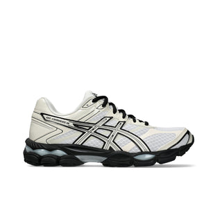 ASICS GEL-CUMULUS 16 running shoes in White/Cream — dual GEL™ technology, FLUIDRIDE™ cushioning, breathable mesh upper, 2010s performance design
