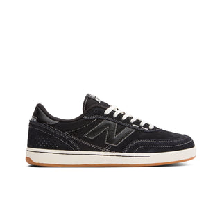 New Balance Numeric 440 V2 skate shoes in Black and Sea Salt with reinforced suede, synthetic, and mesh upper, ABZORB midsole for impact absorption, NDurance rubber outsole, and durable rubber cupsole