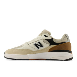 New Balance Numeric Andrew Reynolds 933 shoes in Quicksand and Sea Salt with suede, mesh, and low-top design.