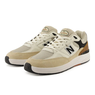 New Balance Numeric Andrew Reynolds 933 shoes in Quicksand and Sea Salt with suede, mesh, and low-top design.