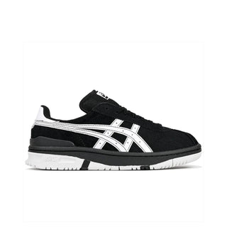 ASICS Skateboarding VIC NBD in black and bright white with suede upper, FF BLAST™ cushioning, and cupsole construction.