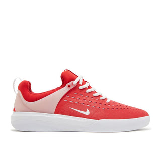 Nike SB Nyjah 3 in University Red/White, featuring Zoom Air cushioning and a flexible honeycomb outsole.