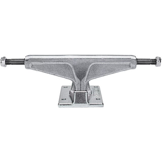 Venture 5.2 Lo Polished Skateboard Trucks — polished hanger and baseplate, lo height, 8.0" axle, compatible with boards 7.9"–8.1", set of 2